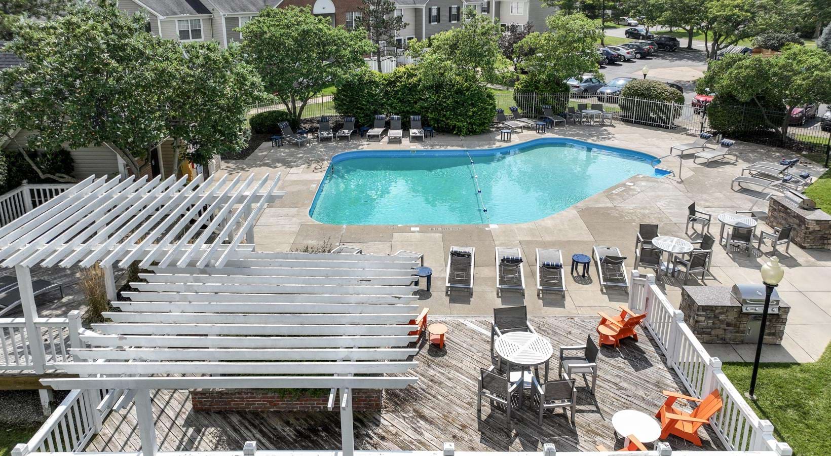 Bedford Commons 3 of 4